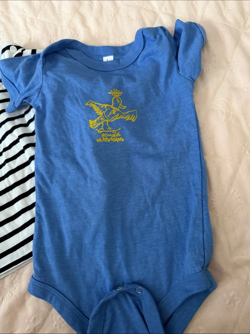 Unknown Brand Blue Graphic Baby One-Piece Bodysuit
